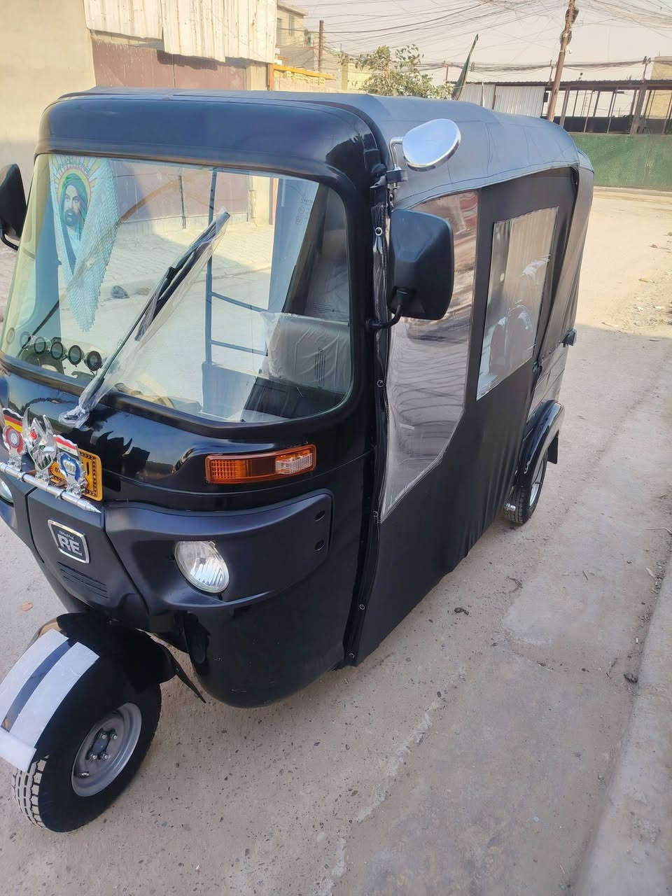 سلام عليكم تكتك للبيع موديل 2020شهر 7اوراق المصطفى كامله تكتك جاهزه مال عيشه خير من الله جاهزه مكاني بغداد الكماليه سعر 5300هاتف ***********
