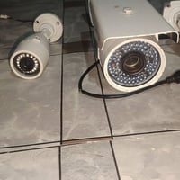 كاميرات • ٤ وحدات • كبل مقطوع