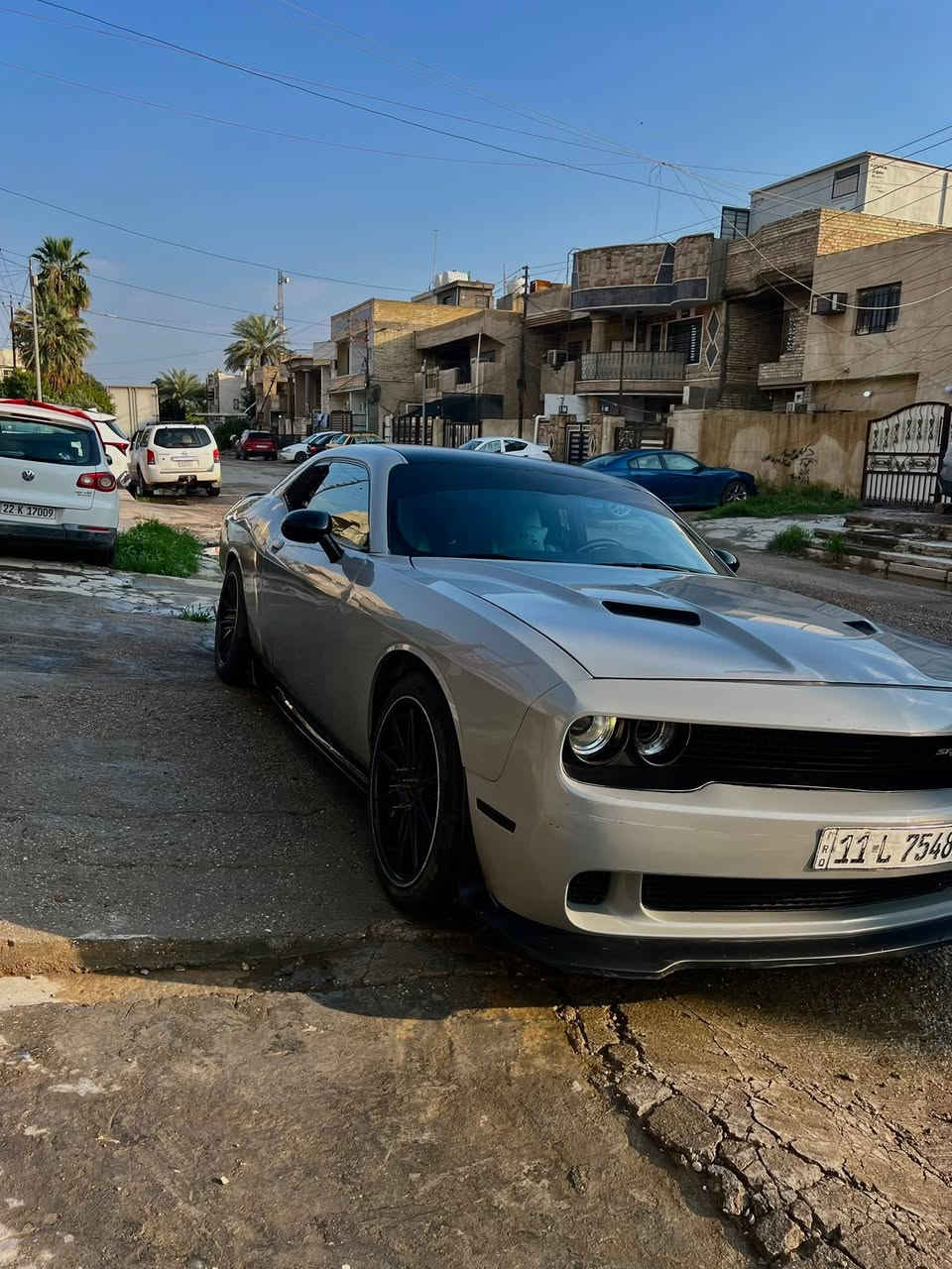 السلام عليكم 
جالنجر للبيع 

*تبديل لون 

موديل 2019 SXT

السياره مصروف عليه 

عداد المسافه 90mi حقيقي

1.منضومة تبريد جديدة
2.السياره كير ومكينة شرط 
3.اكسل شرط
4.حدادية خلفية 100% 
5.حدادية اماميه 75%
6.دبات ريمونت 
7.دوشمة الداخل عمل كراج شنايزر 
8.تخم تاير جديد 
9.تو ويل sxt

رقم بغداد باسمي. 
رقم التواصل: ***********

السيارة كاملة مكمله عدا الدهن والبانزين ما تضيف شي 
السياره رايده 132 ورقه وبيه مجال بسيط 

هذا رقم الشاصي 

2C3CDZAG5KH617561
