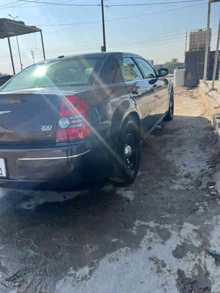 اوباما 2010لون احمر عنابي ابسمي تحويل مباشر مصبوغا عام للجمالية جاهزة تبريد تدفاسيارة حلوة ونظيفا داخل بيج ‭0776 367 4642‬السعر 115 وبيها مجال حك الجيا
