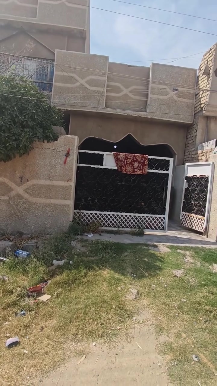 دار 150 متر للايجار بالضباط سبع البور 
3 غرف منام وحولي ومطبخ 
سعر الايجار 250 قفل 
للاستفسار *********** واتساب او مكالمه
