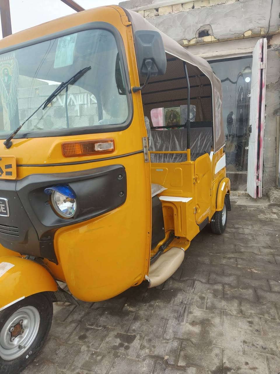 تكتك للبيع مديل 21طالع ب22كفاله عامه ماعده هاي طخه لموضحه نتصل***********
