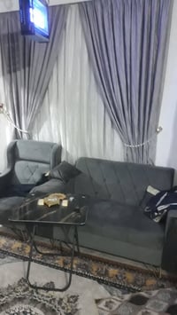 طحن قنفات ١٠مقاعد نظيف السعر ٤٠٠الف الاتصال ع الرقم ٠٧٧٠٧٥٩٠٨٩١