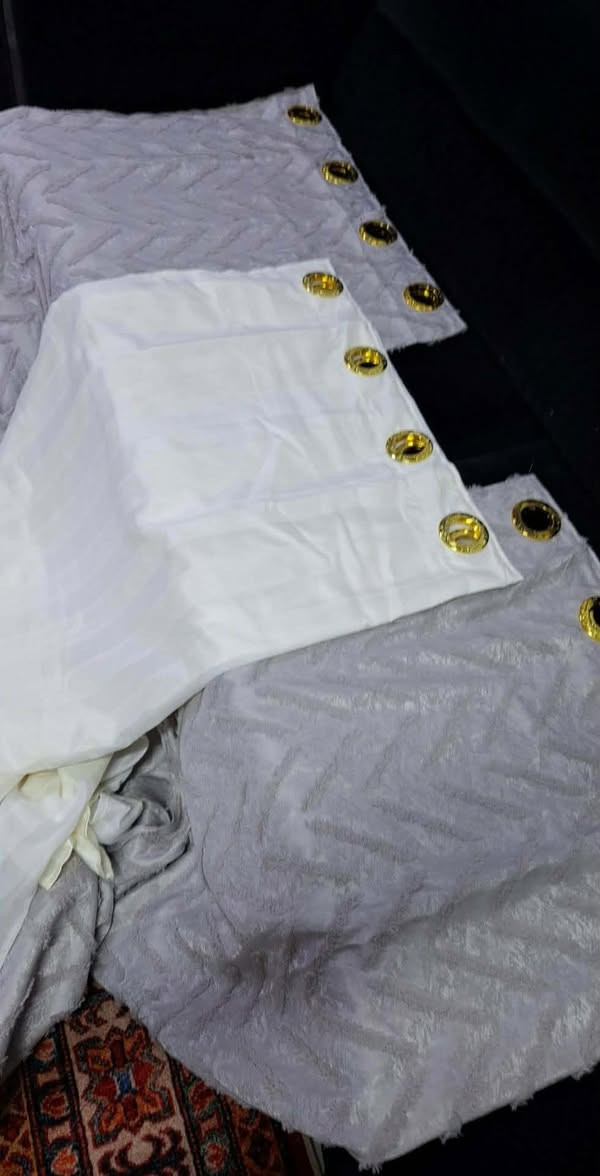 بردات تور ٣قطع

السعر ٢٨

قياس ٤مترات ونص الكلي


**إذا كنت صاحب هذا الإعلان وتريد حذفه لأي سبب، رجاءا أرسل رسالة إلى الدعم الفني**