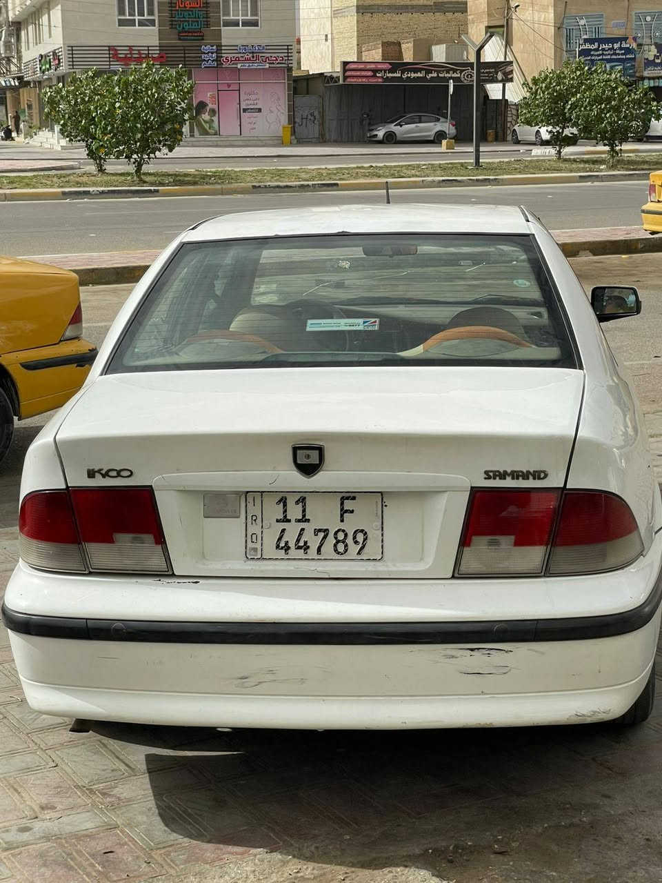 سلام عليكم سمند مديل 2012 للبيع السياره حلوه ما بيه اي ضرر ما عدا شخط بل چاملغ الخلفي كفاله عامه مكينه وگير فرنسي جديدات وحداديه زينه تخم تاير باتري كله جديد السياره خير من الله السياره بأسمي الاستفسار على هاذ الرقم ((***********))
