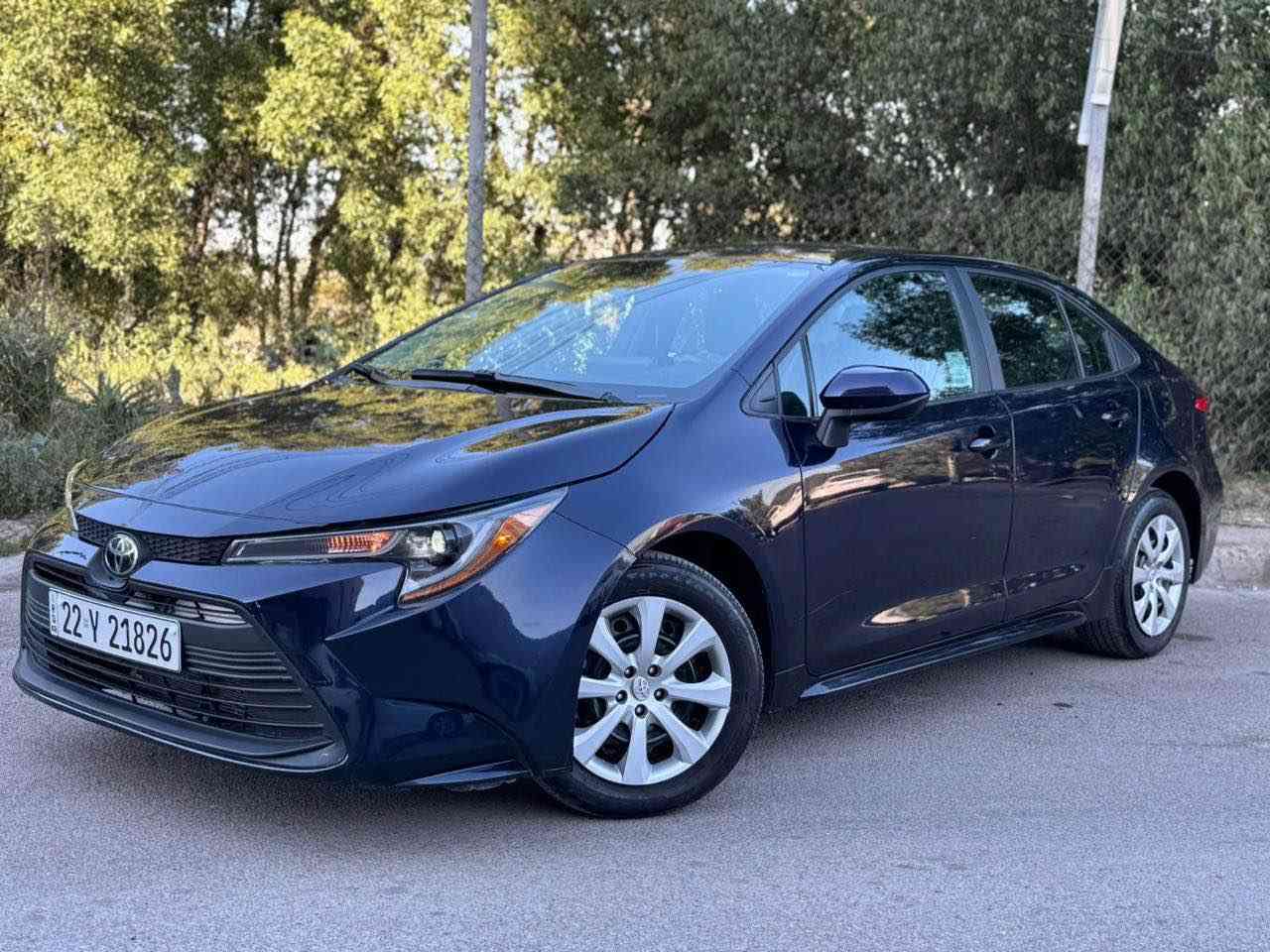 كورلا موديل ٢٠٢٤ وارد امريكي حادث موضح بالصور موجودة بالمنشور 
صبغ ربع بنيد ماشية 15 الف ميل 
بنزين اصلي مو هايبرد 
مكان السيارة بغداد السيدية 
*********** بغداد, العراق
