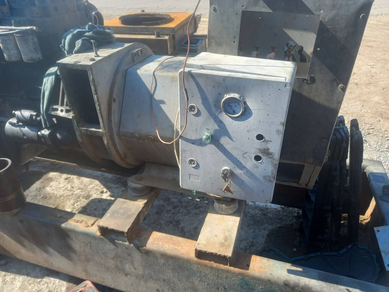 السلام عليكم للبيع سكانيا دي اس لاصرف لا بخار جاهز وشغال ٢٥٠كي في تك بولبرن شاصي عالي مكان بغداد ابو غريب للاتصال ***********او ***********
