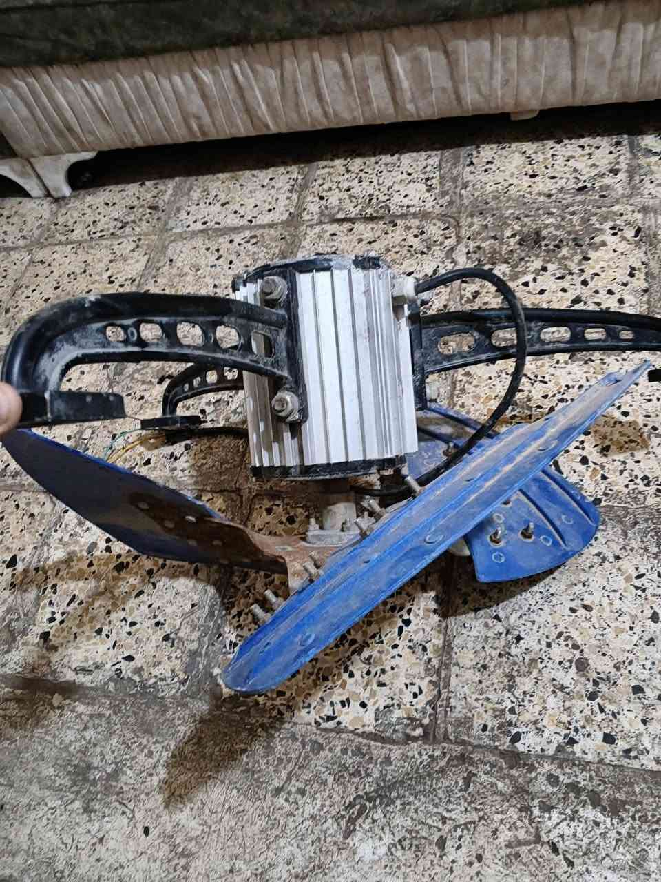 ماطور مبرده كبير ثري فيز للبيع شغال عل فحص سعر 50


**إذا كنت صاحب هذا الإعلان وتريد حذفه لأي سبب، رجاءا أرسل رسالة إلى الدعم الفني**