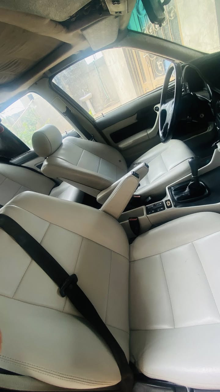 525 i
محرك نفتوح

كير عادي نمرة طويلة

تبريد تدفئة كهربائيات شرط بدون جطل 

دواخل جديدة دوشمة اوف وايت 

لايتات جديدة

محرك لاتقيص لاتبخير

صدر امامي خلفي جديد

بدون ضربة قوية سيارة بدون اي نقص

فقط يحتاجلهه بوليش 

والدعامية الخلفية موجود

رقم ديالى الماني بعد سنة يصقط 

صاحبه الشرعي جيراني 

بيهه كوبون بانزين 

شرط التحويل التحويل 

مكاني ديالى خانقين

***********

45$بي مجال
