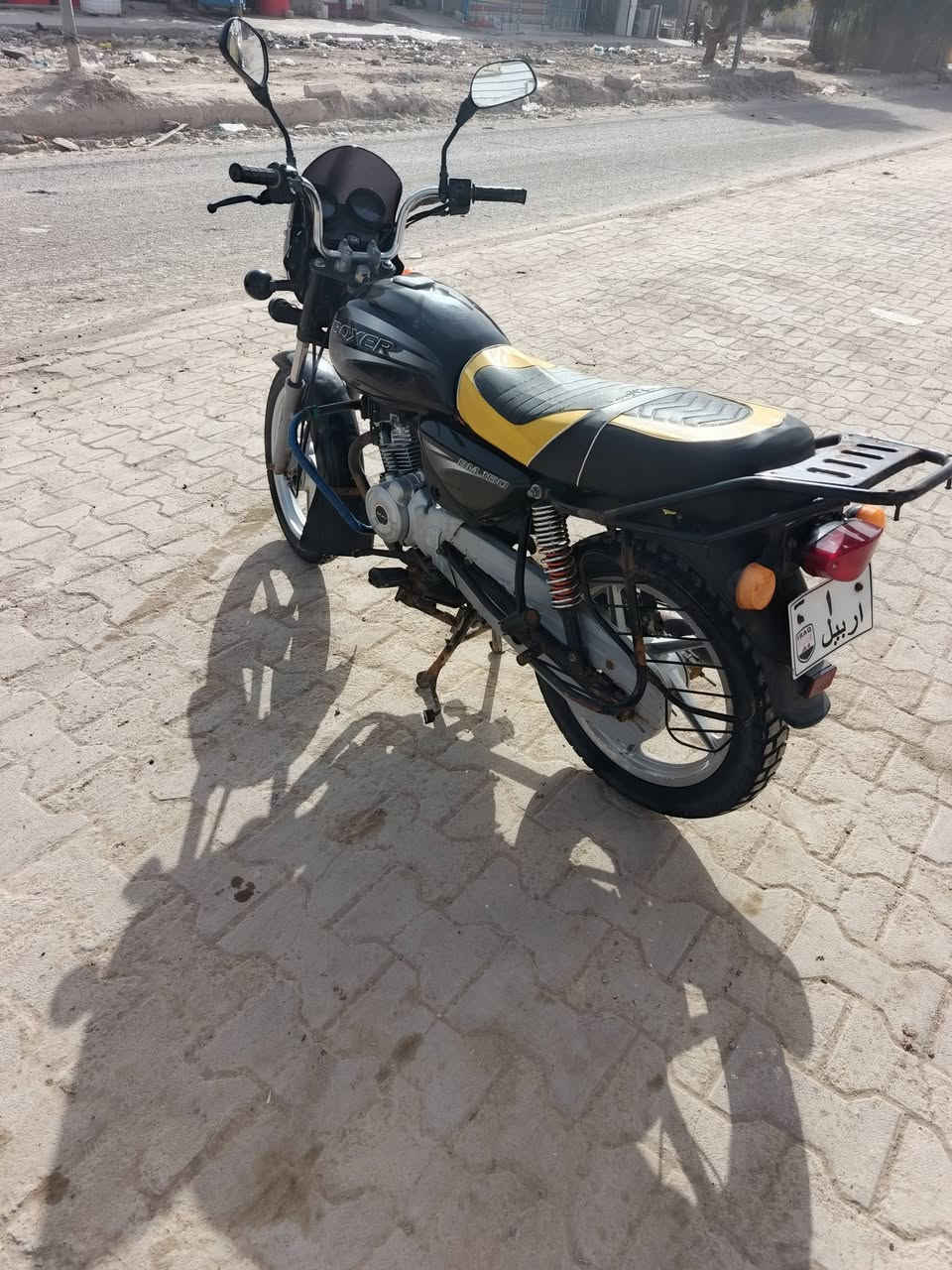 السلام عليكم بوكسر موديل 2017  السعر 700  وبيها مجال مكاني بغداد النهروان الاتصال
***********
