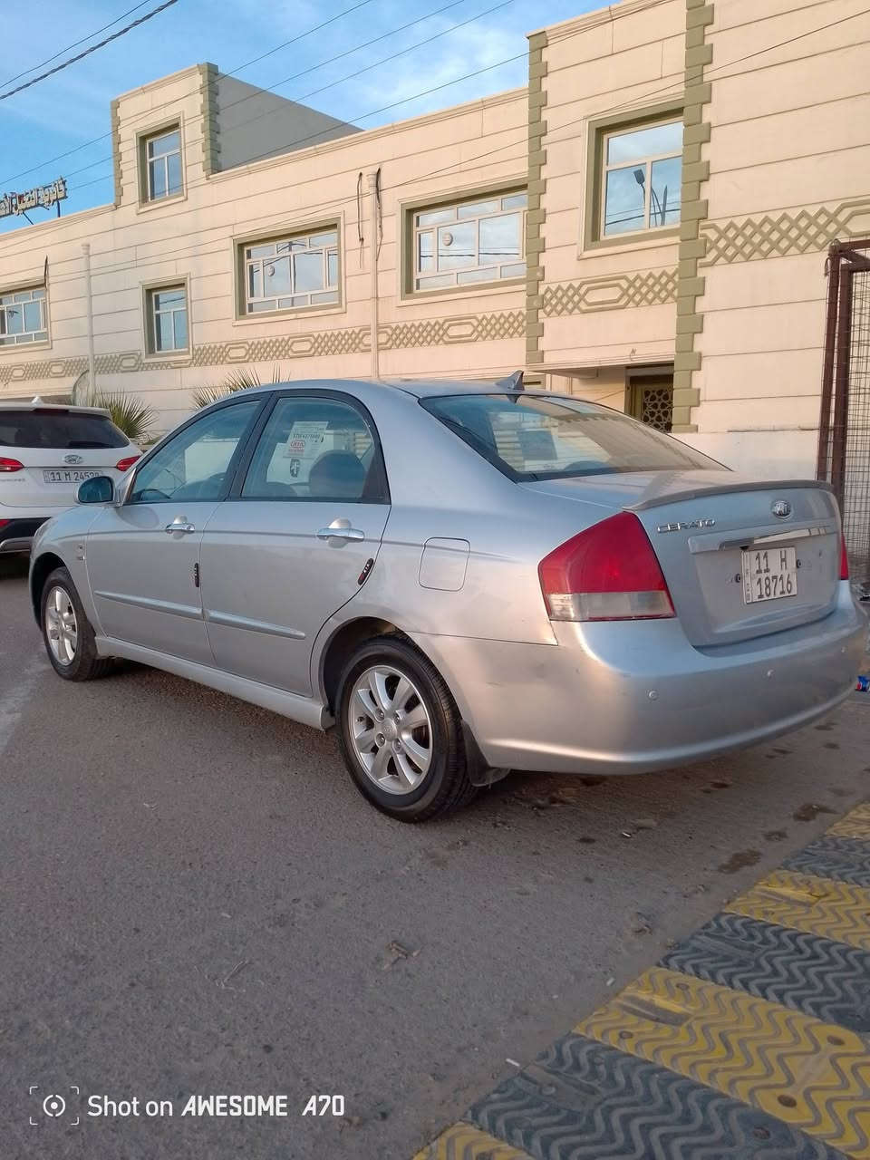 كيا سيراتو 2007
خليجي رقم بغداد دولي تحويل مباشر سياره فول عده الفتحه داخل صاج تبريد تدفئه بل كشانه ماشيه 230  مكفوله من ضربه وصبغ وتبديل بيه بارد بل باب الامامي الايمن  محرك 1600 دكشن عالي مكينه كير صدر تبريد تخم تاير جاهزه بدون اي نقص السعر 83 وبيه مجال بسيط العنوان الانبار الفلوجه ***********
