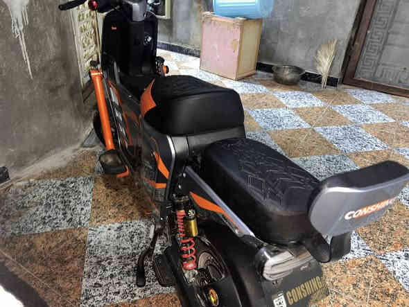 x900 للبيع صارلي ٥ايام من خذيتها مشحونه مرتين خذيتها من العشار وكيل مو مستخدمه سعر 600 ….***********بصره أبي الخصيب
