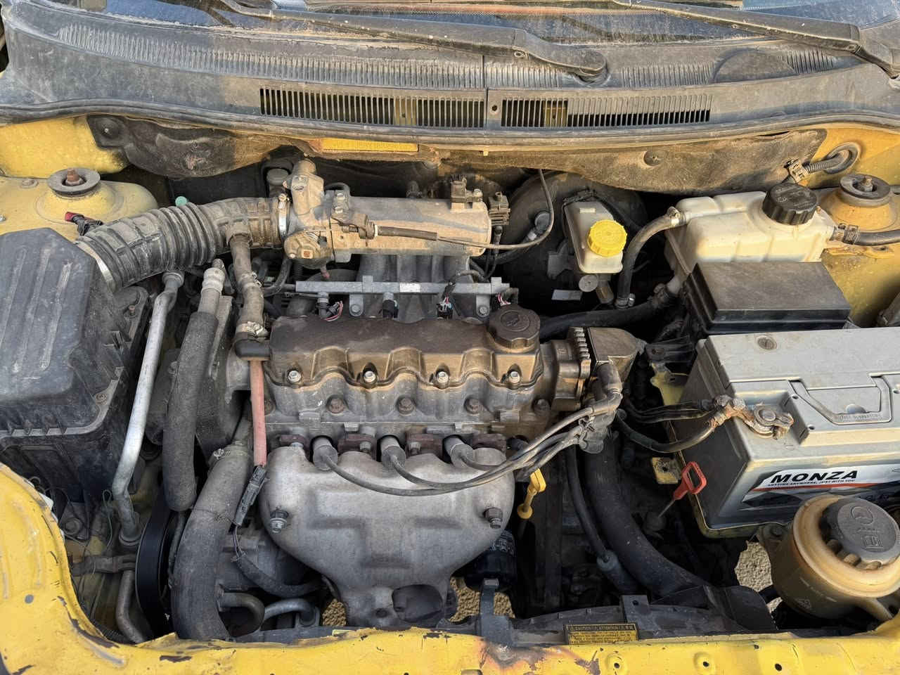 افيو 2011 خليجي الشركه العامه محرك مفتوح كير اوتماتيك بسمي سياره جاهزه كبل للشارع تخم تاير شاشه 
*********** الغزاليه بغداد
