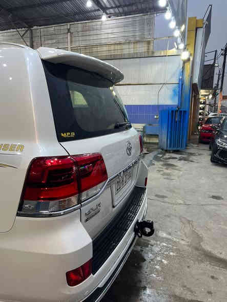 مديل 2019 بريم اصل 
مكفوله معده بارد بسيط بل جامغ ليمنه 
ماشيه 65 
السعر 525 بيها مجاي بسيط 
عنوان زيونه 
بسمي ***********
