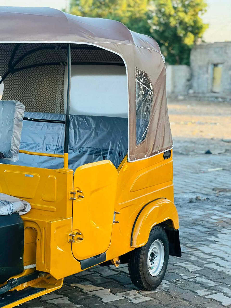 سلام عليكم تكتك  2021للبيع رقم وسنويه بسمي بسمي  تكتك جاهزه من كلشي  السعر 7600 ‏‪***********‬‏اتصال 
المكان بغداد الدوره ابو دشير
