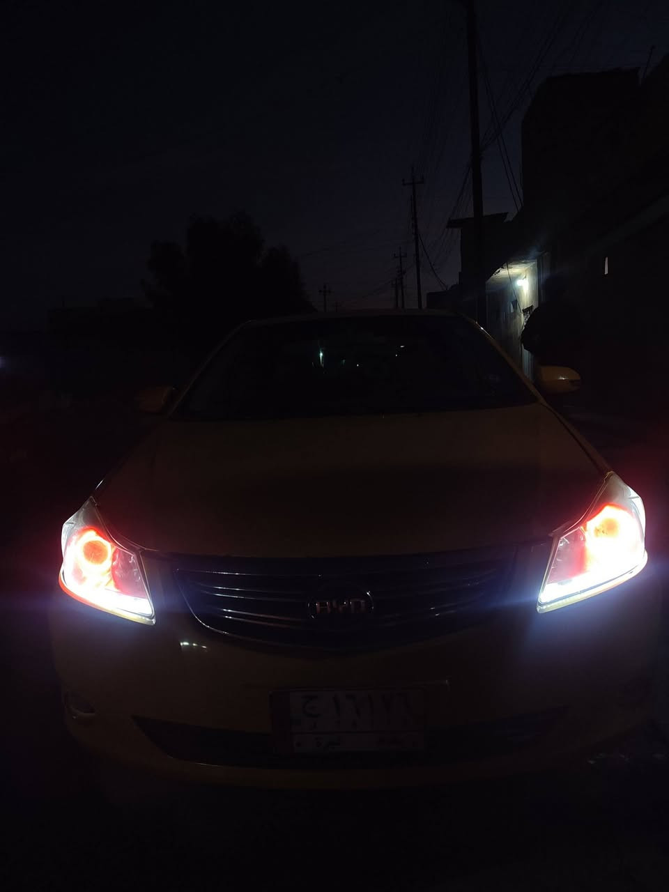 بي واي دي byd 2013. محوره كير محرك يارس اتوماتيك الماني مشروع وطني هزة جديده مطلوبه 250 هيئه غرامات ،صاحبها الشرعي موجود شرط التحويل ،كابون مامسجله شرط.   محرك الكورلا ع اطلاق بي تنقيص  . بيها طخه بالبدنه ، طالب عليها 53 بيها مجال. 
***********
***********
