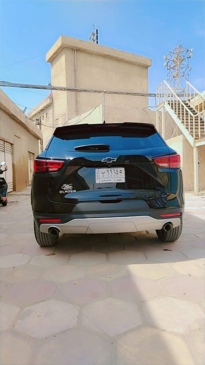 بلايزر 2023
محرك 2000تيربو
رقم انكليزي بصره حره باسمي

ماشي 50كيلو جديده

مواصفات عالميه

تشغيل عن بعد

شاشه كبيره

كار بلي

ايقاف ذاتي

نقطه عمياء

رادارات

كشن كهربائي 

تدفئة كشنات

تحديد مسار

جنطة كهربائية

حادث بس بنيد 

انطلاق من 0الى100 ب3ثانيه اعلى فئه 

السعر190$

***********

***********
