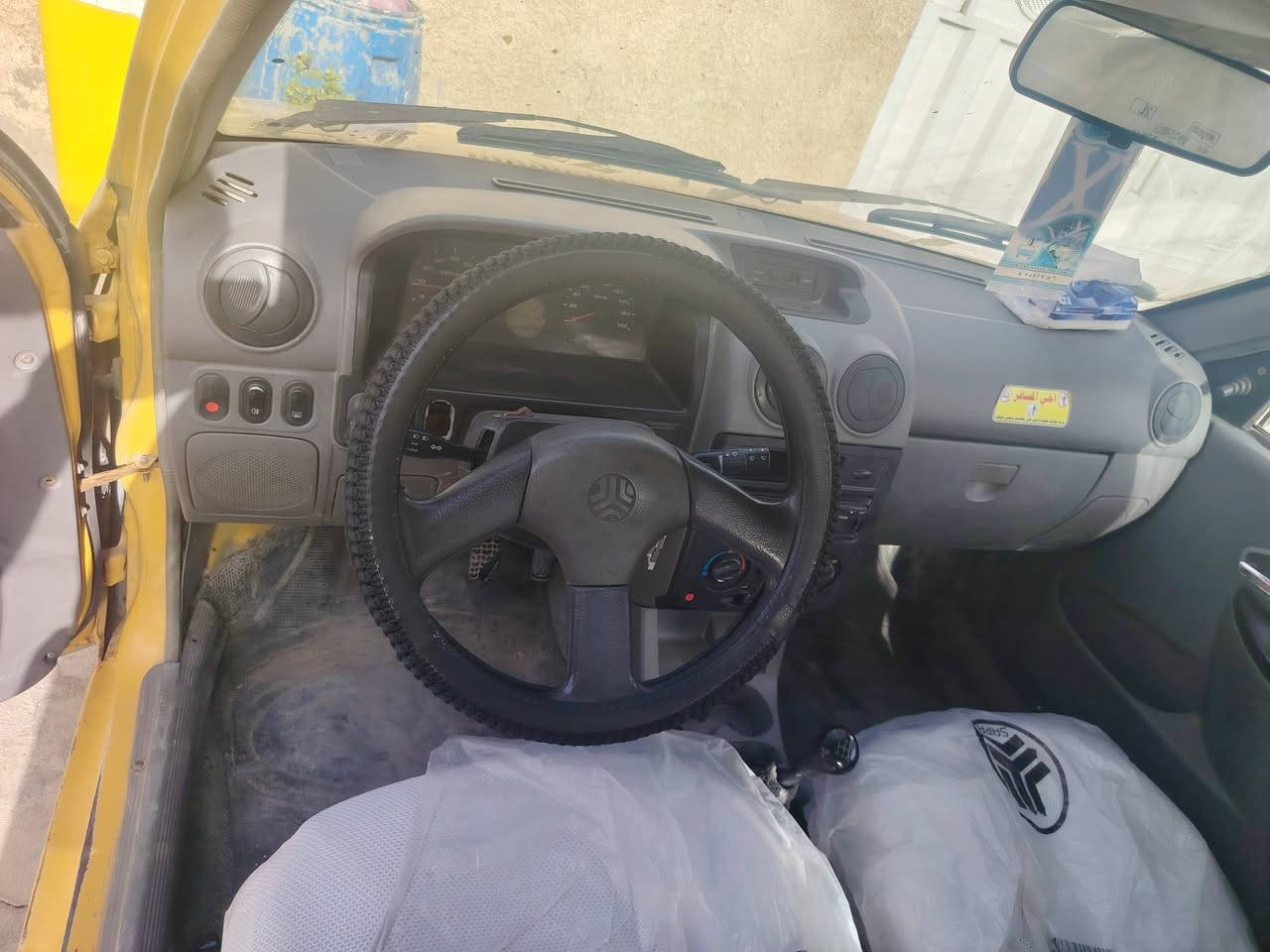 السلام عليكم سايبا ١٢ كير ومحرك كفاله كهربائياتها كلها شغاله رقم بغداد السعر ٢٤ المكان بغداد المدائن
 ***********
