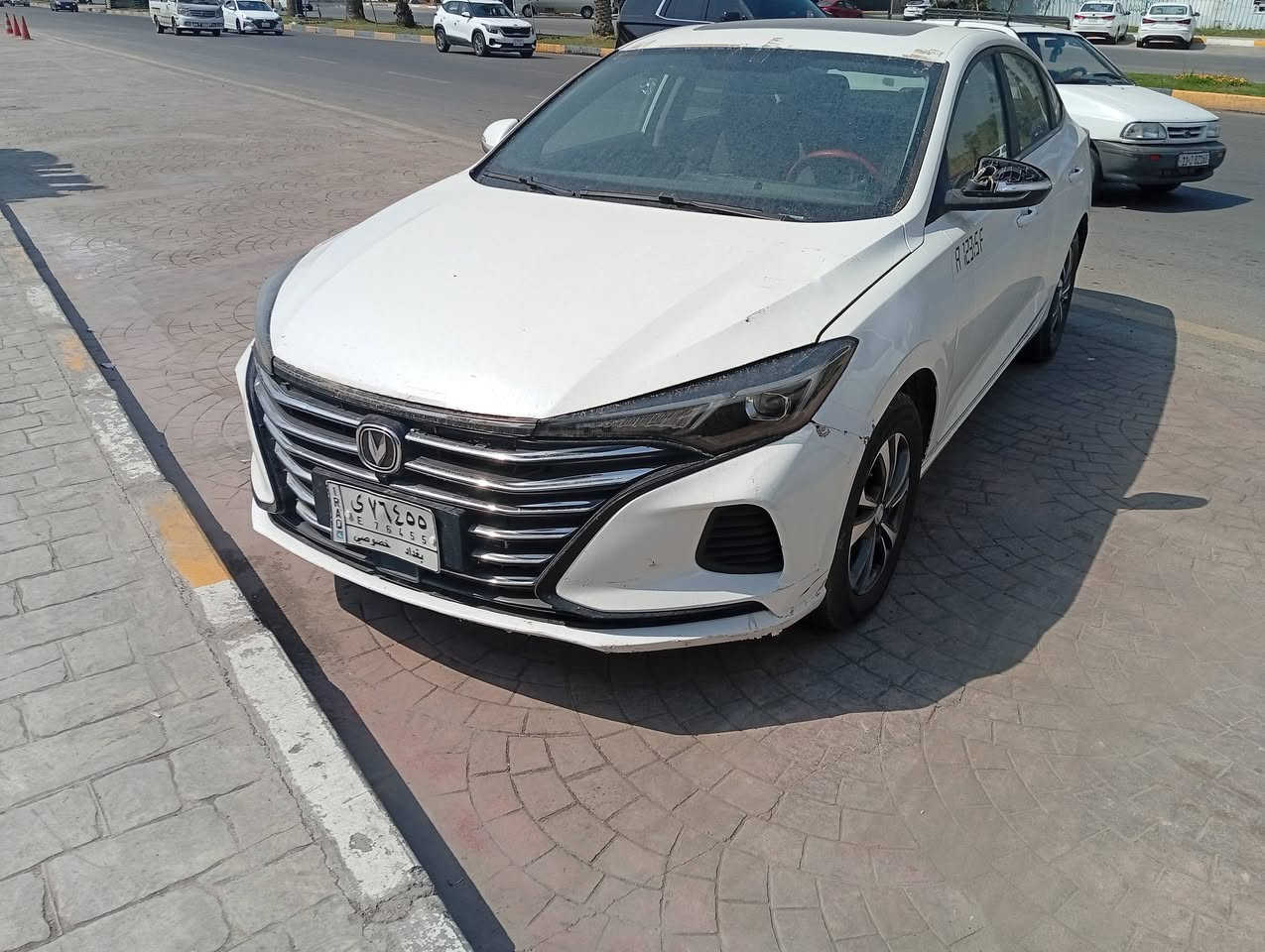 ايدو ابلاص موديل 22 محرك 1600 سياره بيه كير فقط وسعره كلش مناسب 11مليون قفل قفل سعر  فقط بيع ***********
