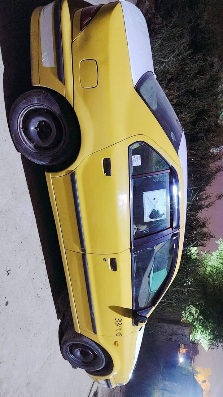 سلام عليكم من رخصت مدير لكروب سمند موديل 11 كير ومكينه مكفولات بجيش بيهه مكينه بيجو فرنسي تخم تاير كهربائيات كلهه شغاله تدفئه تبريد كبل لشارع العنوان الحسينيه مال راشديه السعر 38 وبيهه مجال الاستفسار ***********
