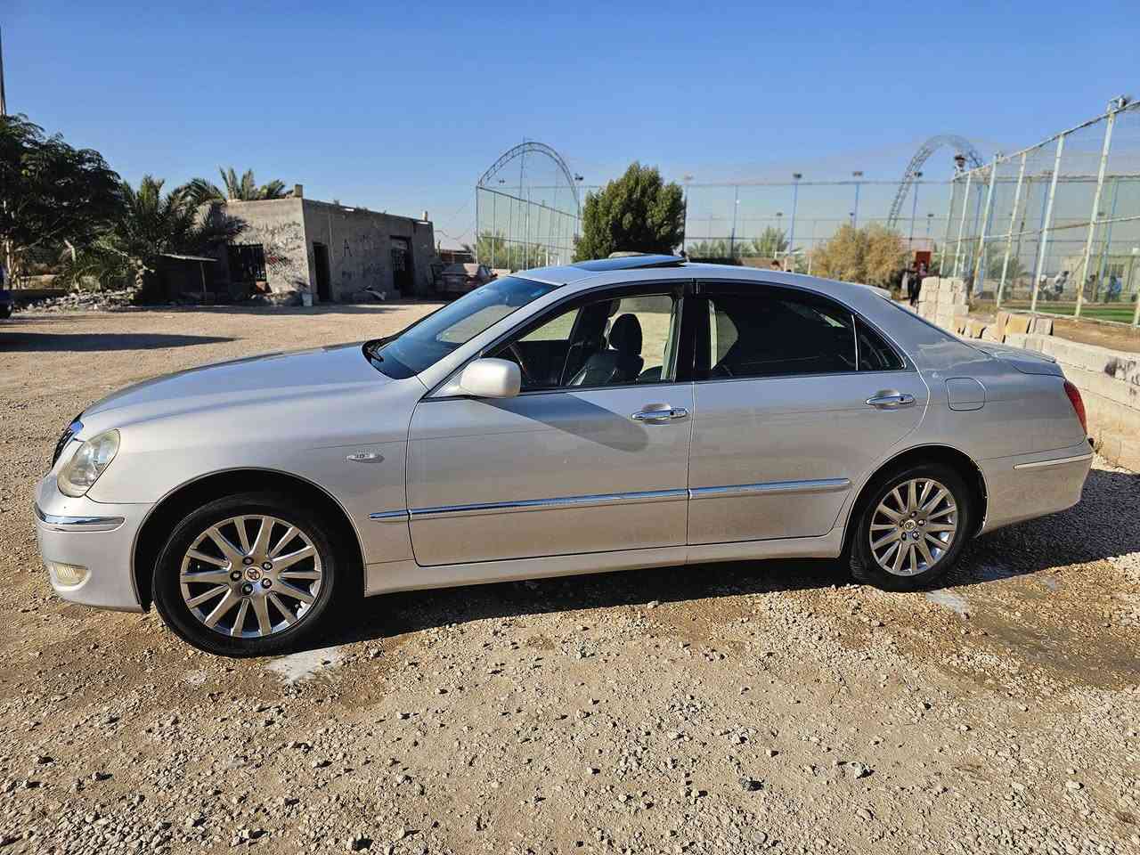 سلام عليكم للبيع ماجستا بحريه جديده كلش موديل 2008مدفوع كمرك قرار 48 باقي بس رقمة كصه قماره 5دكم فول مواصفات 6بصمات  سعر 120وبيه مجال ستفسار اتصل ***********
