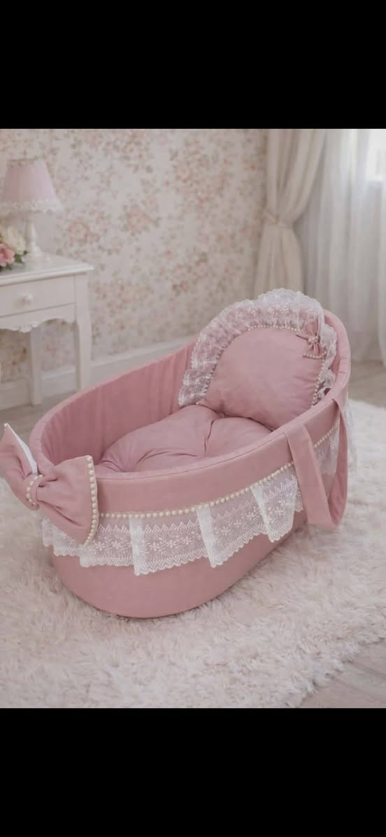 متوفر كريكوت هزاز بيبي وسلة مستلزمات البيبي وتعليقات باب استقبال البيبي حسب الطلب واللون 
يتوفر توصيل جميع محافظات العراق


**إذا كنت صاحب هذا الإعلان وتريد حذفه لأي سبب، رجاءا أرسل رسالة إلى الدعم الفني**