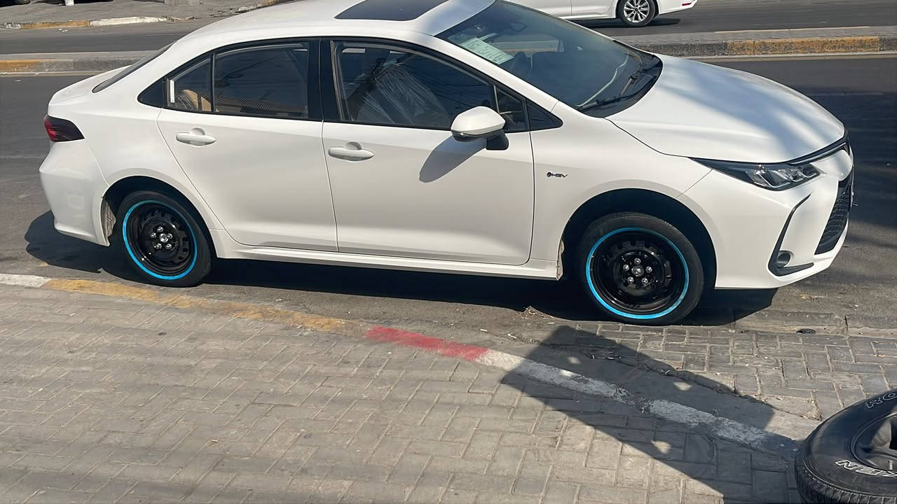 السلام عليكم كورله تجميع صيني
السياره مكفوله من كلشي او تبديله دهن الها 

ماشيه 12 الف موديل 2025

فول مواصفاتها معروفه 

السياره مدوشمه  

وبيها ويل عادي وخط ابيض 

تريد ويل او ويلها البلادي موجو زيرو 

مكاني بغداد الدوره

السعر 25 مليون وبيها حك الجيه شي قليل

*********** عبد القادر
