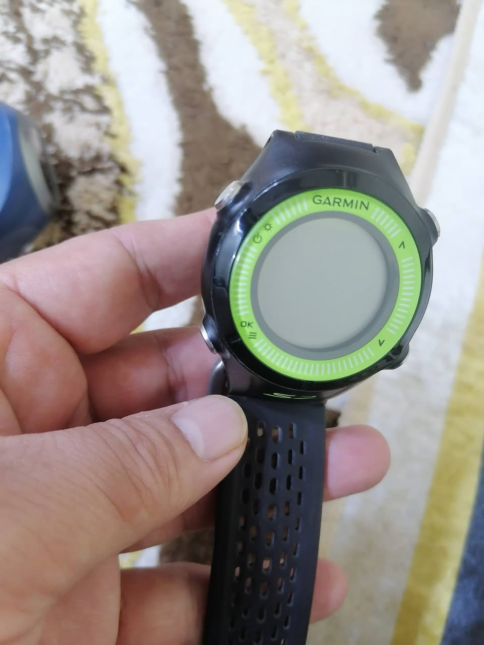 ساعات نوع كارمن نظافه ميه بالميه نقص فقط شاحنات السعر ١٠٠


**إذا كنت صاحب هذا الإعلان وتريد حذفه لأي سبب، رجاءا أرسل رسالة إلى الدعم الفني**