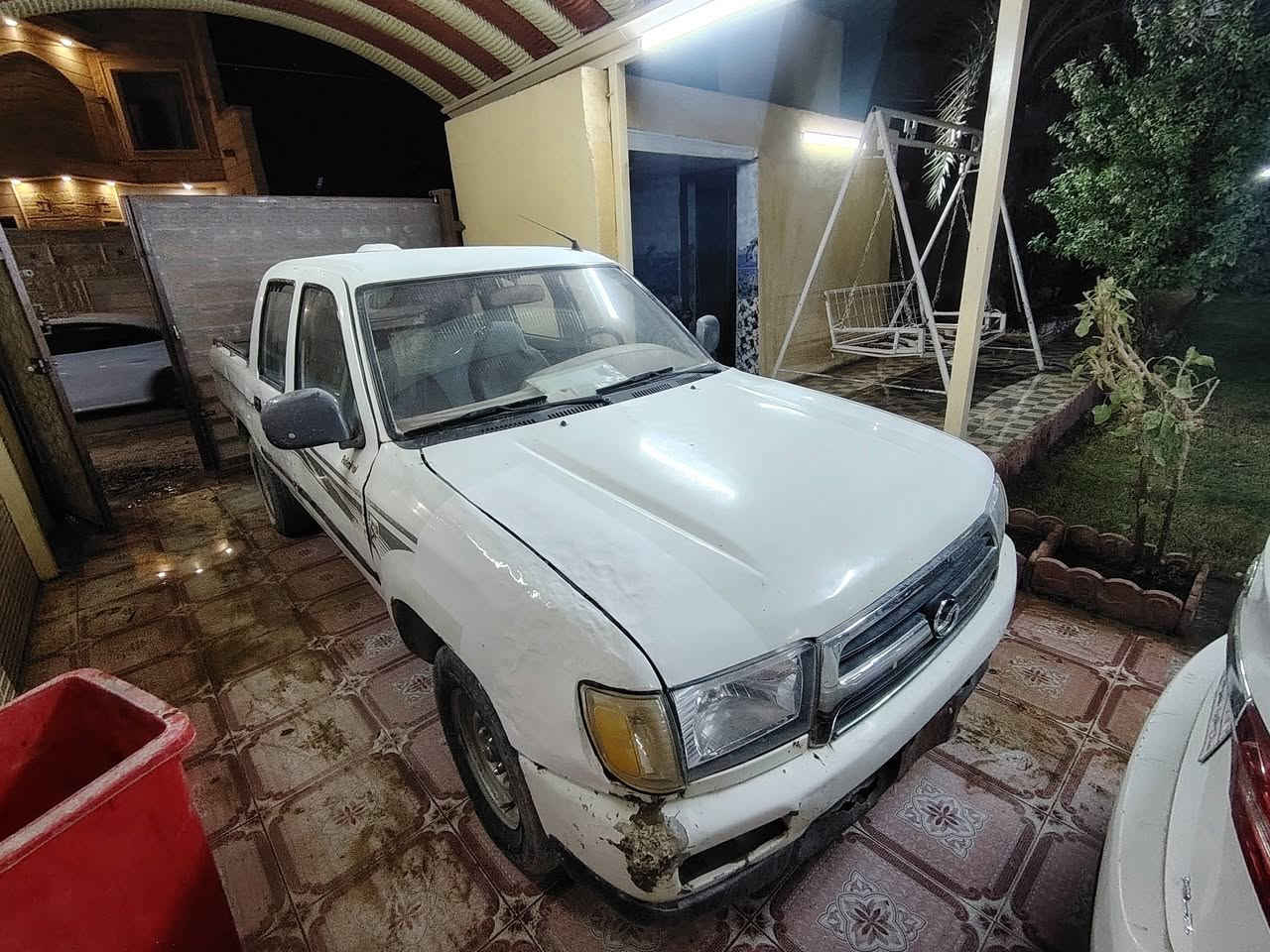 السلام عليكم ورحمة الله وبركاته البيع او مراوس بكم ادميلر 2006 محرك بلادي كير اوتوماتيك مال كروسيده السياره خير من الله مابيه اي نقص وحلوه وكاعده ونشاطتها حلوه رقمها منفيس فلاحي مكاني تكريت باقي التفاصيل الاتصال على او المراسله على الخاص ***********
