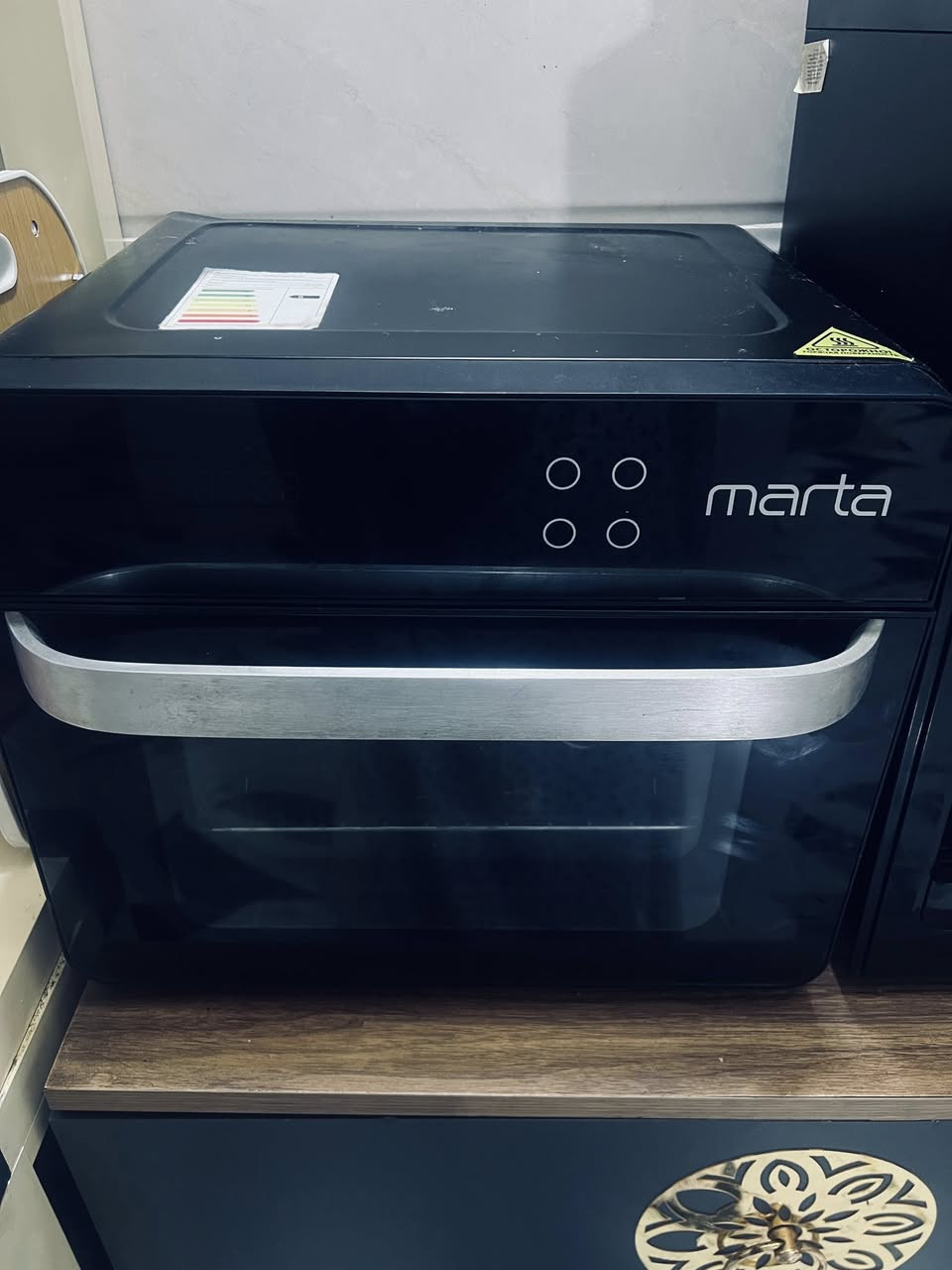 عندي هذا الوفن اخذته ب100 مرتين شاويه بي اريد ابيعه ب80


**إذا كنت صاحب هذا الإعلان وتريد حذفه لأي سبب، رجاءا أرسل رسالة إلى الدعم الفني**