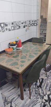 طقم طعام • ٦ كراسي • بغداد