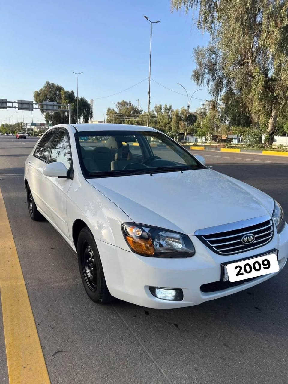 للبيع سبكترة موديل 2009 فول مواصفات 
رقم نينوى مسطرة جديد بسمي 
سنوية عظم جديد

السيارة بحالة ممتازة جدا جدا جدا بحالة الوكالة

مواصفات فول :-
فتحة سقف
سقف كهربائي 
كير اوتوماتيك 
قفل مركزي
يدات نيكل 
شاشة جديدة 
كاميرة
جميع الجامات كهربائية 
كشنات بوضع الشركة
غلافات الابواب والدشبول جديدة طك
صندوق كهربائي 

بجم امامي كبس 
بجم خلفي كبس
فقط نص جاملغ الخلفي صبغ اثر جلخة  
ونص جاملغ الامامي صبغ اثر طخة للباب شرط
سيارة تبريدها شرط اذا مو مجمدة بلبرد 
محرك 2000 محرك شرط وين متريد تفحصها افحصها
لاصرف لانفخ لابخار
محرك دوش 2000 المرغوب 
مكينة وكير شرط وضمان 
سيارة ترايها مثل الزيرو ماشالله 
تخم تاير جديدة
كبات مشدود بيها 
هيكل السيارة طك جديدة
من الشركة بيد شخص واحد واستخدم شخصي مال دكتورة جانت 
فحص عن طريق السونار شرط 

السعر (105) وببها مجال 
كلشي موجود بالسوك 
مكان سياره  
موصل قضاء تلعفر 
للاستفسار أكثر اتصال على ***********
***********

ملاحظة سيارة جاهزة دينار متصرف عليها بحالة الوكالة 
سيارة جديدة خلاص 
شرط شغلها وتوكل على عمرة وعلى تركيا موصل, نينوى
