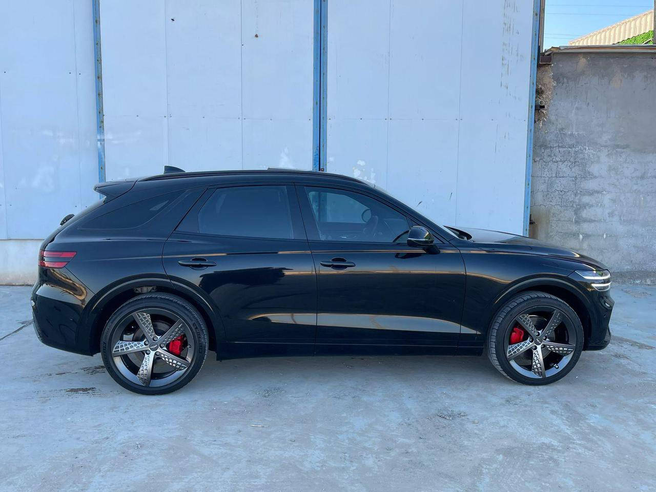 الـسلام عليگـم
ملاحظه للبيع فقط 

لـلـبيع جـينيسـس موديل2022  GV70 وارد امـريگـي 

ماشيه  102 فقـط 

السـياره فـول مـواصفات أعلىٰ فـئـة 1/1 

مـواصفات الـسياره : 

1. مـحرك 4 سـلنـدر 2500 تـيـربو .

2. ⁠بـنرومـا . 

3. ⁠بـصمـة . 

4. ⁠أشـاير مـري . 

5. ⁠ويـل كـب حـجـم 21 . 

6. ⁠فـور ويـل . 

7. ⁠گـامـرات 360 درجـة . 

8. ⁠رادار 360 درجـة . 

9. ⁠6 وضـعيتـات قـيادة . 

10. ⁠گـيـر مـاوس . 

11. ⁠داخـل جـلـد أحـمـر . 

12. ⁠گـشنـات گـهربـاء . 

13. ⁠گشنـات تـدفئـة مـع تـبريـد . 

14. ⁠گشنـات مـساچ . 

15. ⁠تـدفئـة سـتيـرن . 

16. ⁠جـنطـة گـهربـاء . 

17. ⁠قـيادة ذاتـيـة . 

18. ⁠تـحـديـد مـسار . 

19. ⁠شـعار جـينيسـس فـي الأبـواب . 

20. ⁠تـحگـم مـاوس . 

21. ⁠حـركة الـسيارة ألىٰ الأمـام والـخـلف عـن طريـق البـصمـة . 

22. ⁠تـشـغيـل عـن بُـعد . 

…

وبـعد بيها هـواي مـواصفات . 

مـكـانـي بـغداد .. 

مـلاحظة : السياره رقم اربيل بأسمي 

للأسـتفسـار أگثر الأتـصـال علىٰ الرقـم التـالـي : 

 ***********

***********
