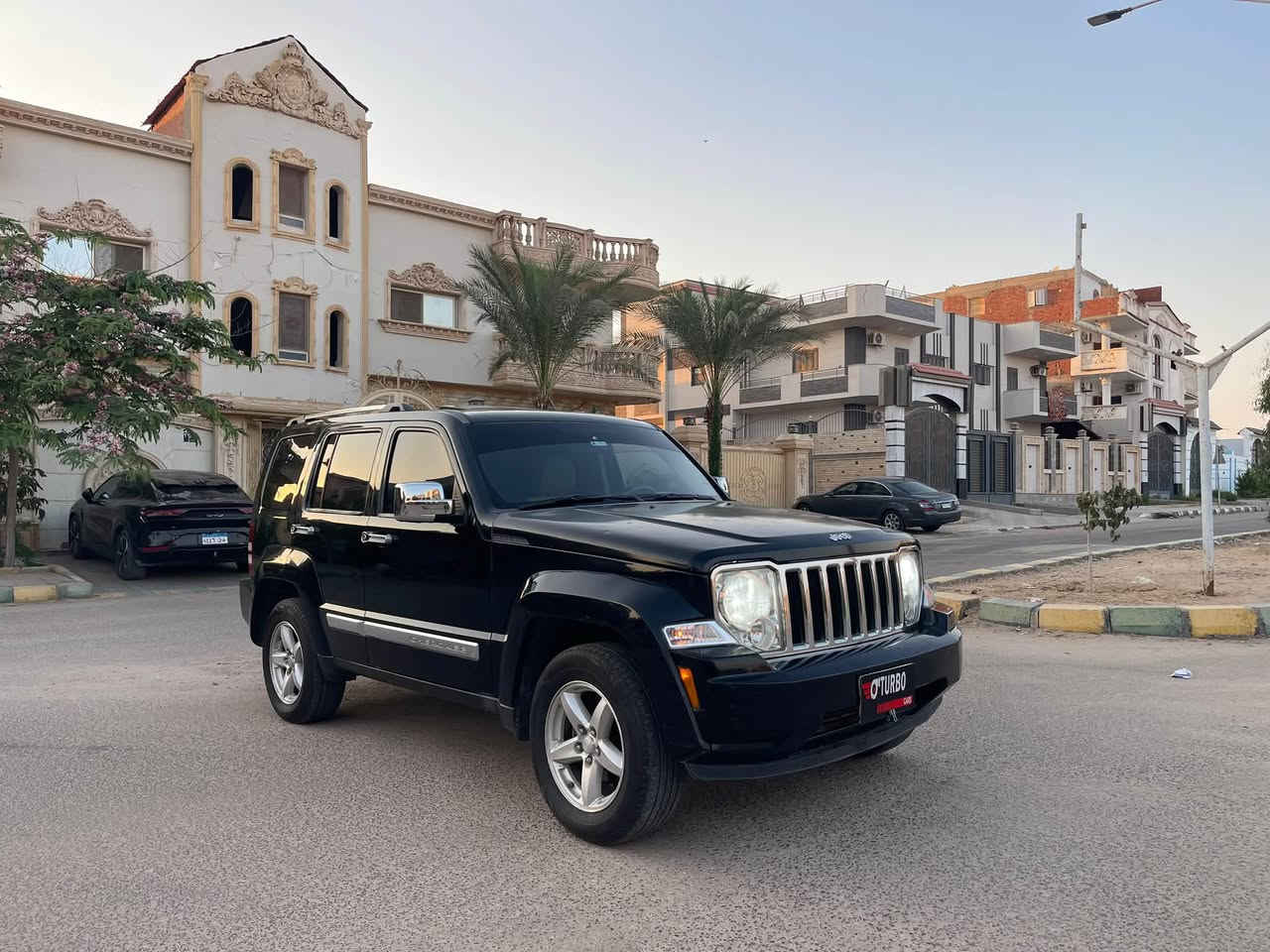 جيب KK2009
زيرو دواخل بالكامل ، مرمات خارجيه ع اللحم نتيجه تكليح
عداد 179.000 كيلو ، شاسيه وموتور نفس الرقم
السياره حاله ممتازه جدا موتور وفتيس وعفشه ولا تحتاج مصروف نهائيا ، 
تكييف تلاجه ، صالون حاله الزيرو
جميع كماليات السياره تعمل بكفاءه
٤ كاوتش جديد ، ليدات عالى وواطى وشبوره
رخصه ١٠ شهور 
المعاينه مدينه السادات  
للتواصل 01001773295     0️⃣1️⃣0️⃣0️⃣1️⃣7️⃣7️⃣3️⃣2️⃣9️⃣5️⃣
#jeep #kk #car #forsale


**إذا كنت صاحب هذا الإعلان وتريد حذفه لأي سبب، رجاءا أرسل رسالة إلى الدعم الفني**