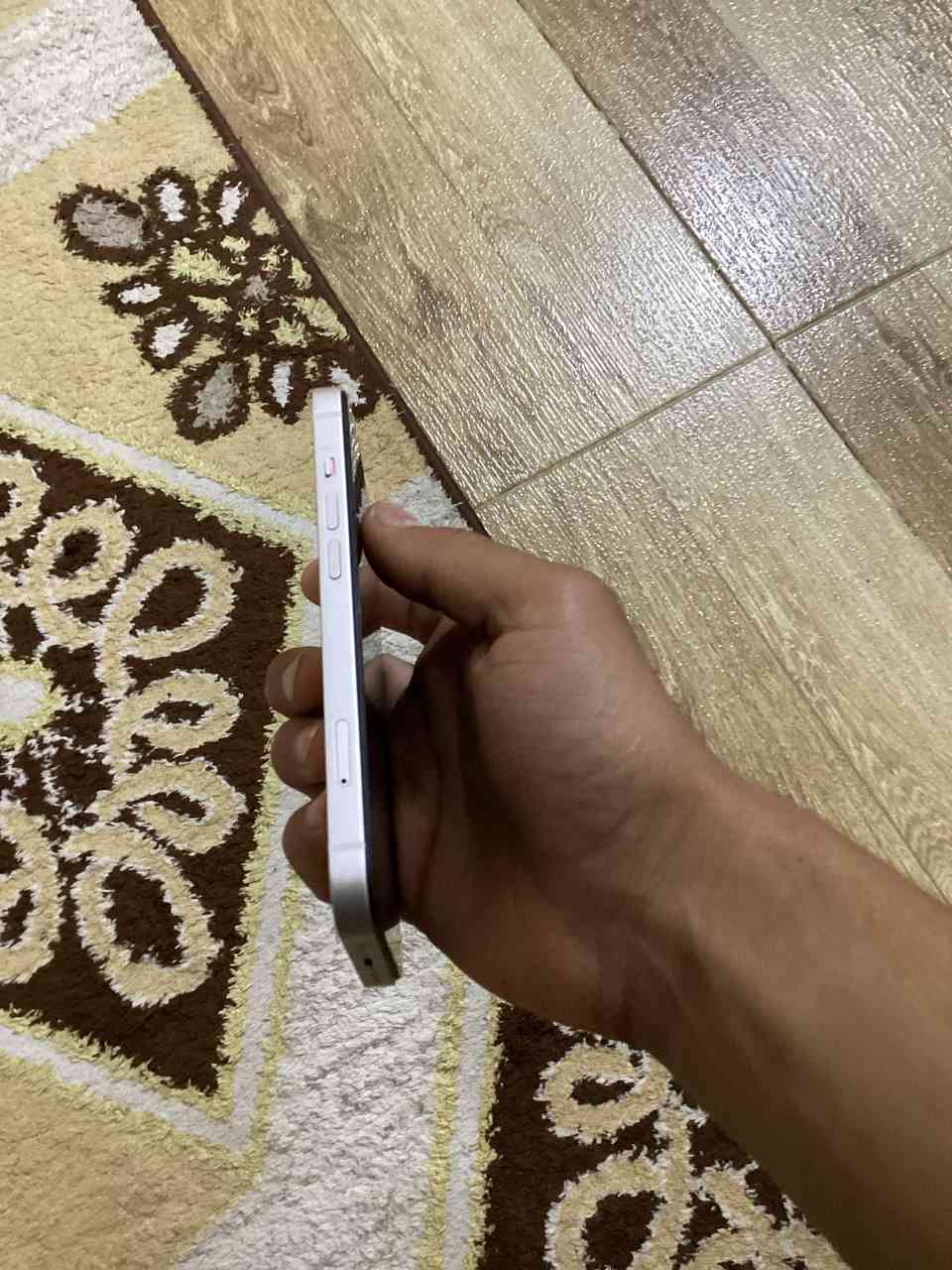 للبيع ايفون 14
مبدل شاشة نوعية زينه بطارية 90 دبل خط
سعرة 450 بيه مجال مكاني كربلاء القادسية 
***********
