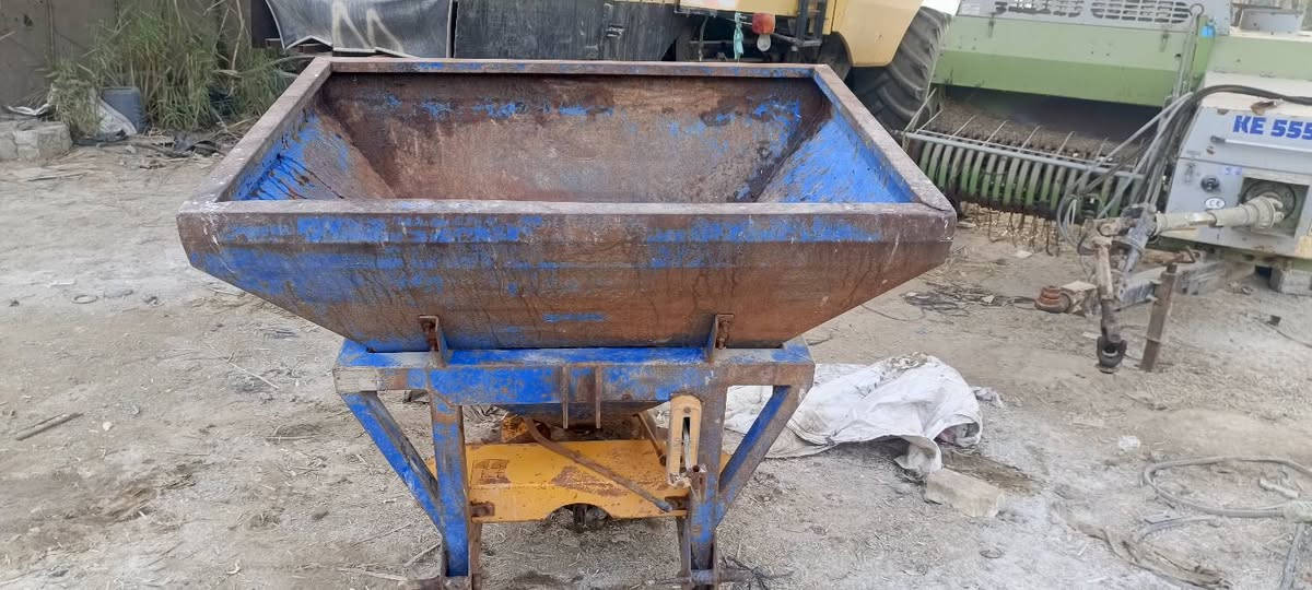 سلام عليكم البيع دسك  حجم  24و  مرشه وناثوره المكان الديوانيه قظاء المهناويه  مكلف  بل نشر استفسار  تصل عل رقم  ‏‪***********‬‏
