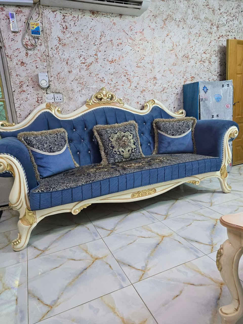 تخم نوع تركي خشب زان طبيعي درجة اولى نظيف جدا يعني أخو الجديد استعمال قليل 
السعر 1200000 مليون ومئتان الف


**إذا كنت صاحب هذا الإعلان وتريد حذفه لأي سبب، رجاءا أرسل رسالة إلى الدعم الفني**