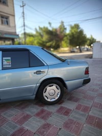مرسيدس ٣٠٠E • موديل ٩٠ • بدون حادث