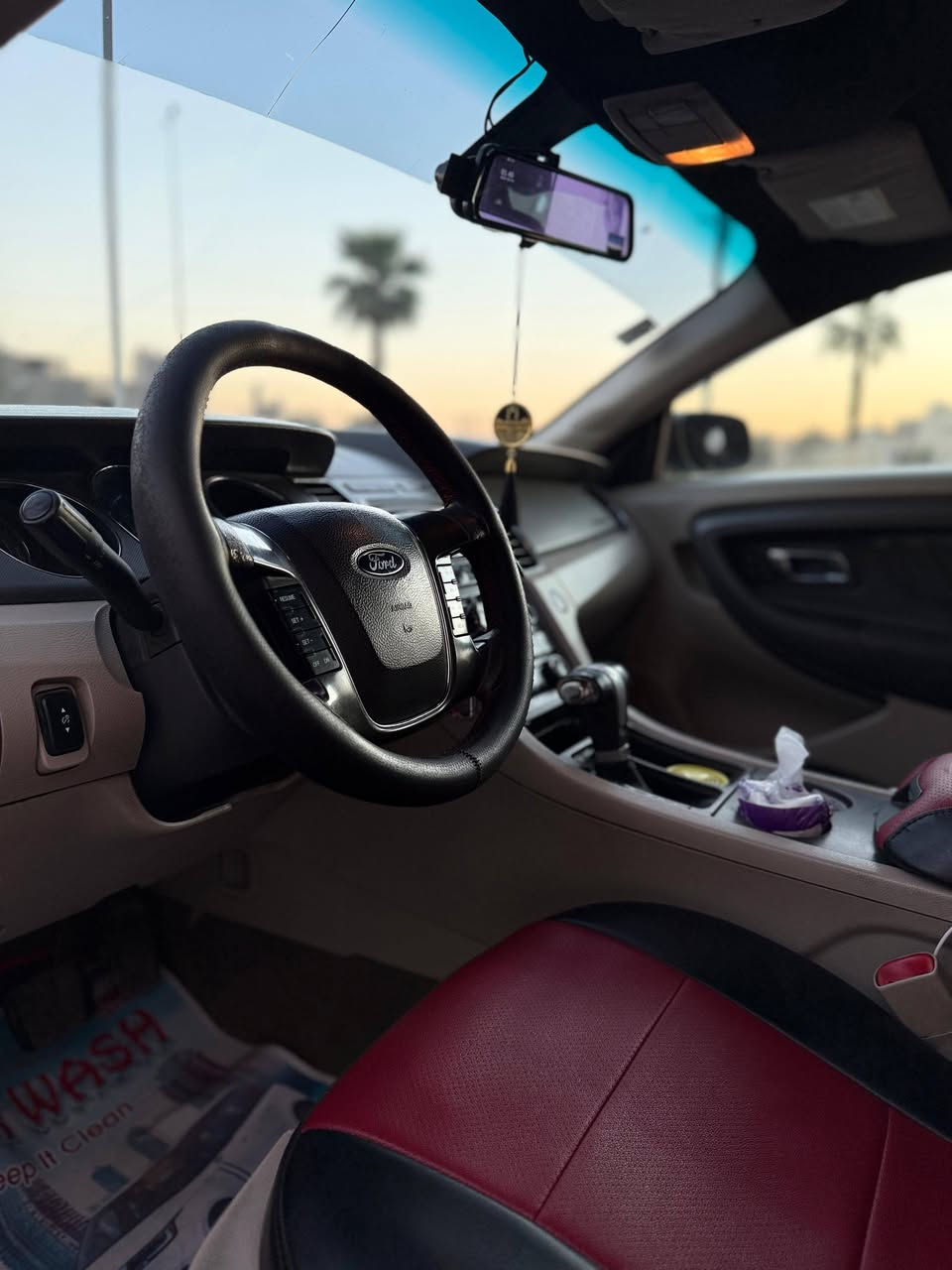 فورد تورسس كلين تايتل بدون حادث
مكينه جديده صاروخ 

كير جديد 

صدر ةمامي خلفي جديد 

تبريد ثلج تدفئه هيترات كلها شغاله 

ضفاير كلها بلادي شركه بدون اي جطل 

دواخل سياره بلاديه شركه 

لايتات زنون 

راديتر كمبريسر كلها جديد سياره برغي نقص ماييها 

رقم دولي باسمي هزه جديده 

سعرها ١٠٥ وبي مجال  مكاني بغداد الغزاليه يم مجمع

 السويسري *********** 

***********
