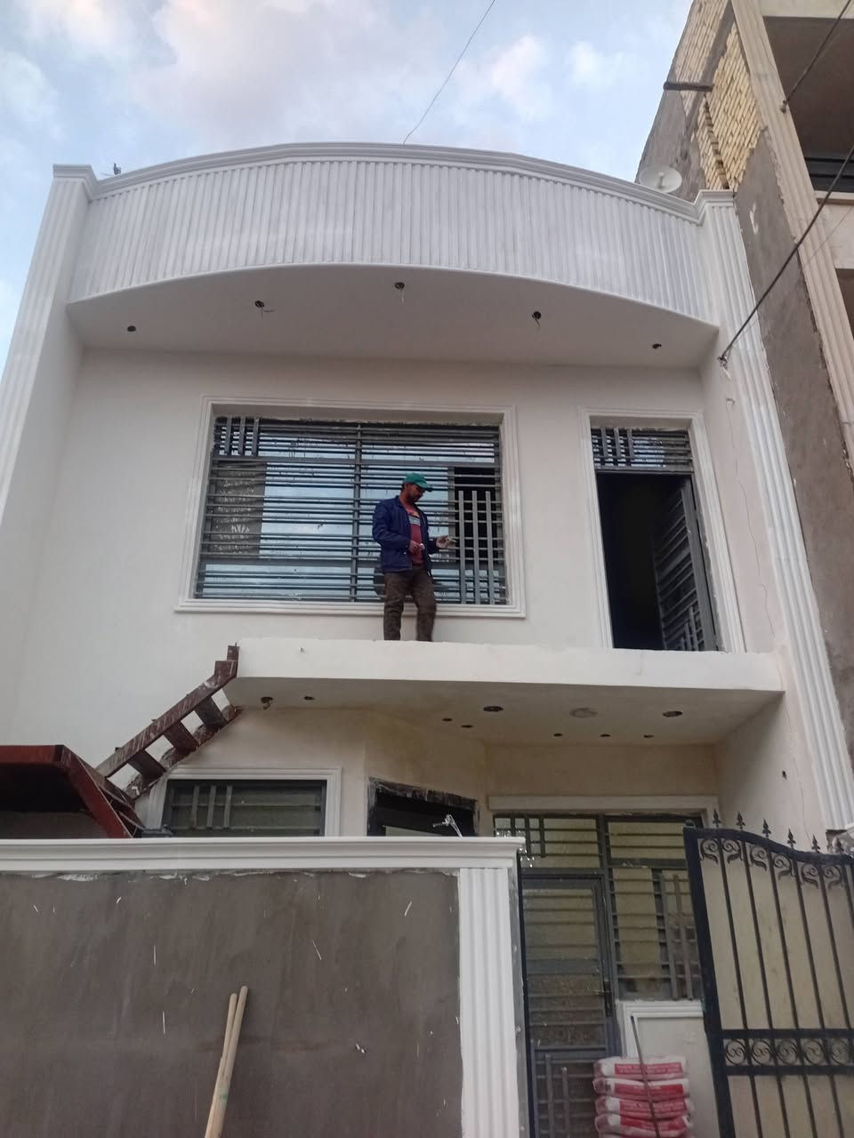 ابو شنب المصري.لبخ اسمنت درجه اولى بغداد***********
