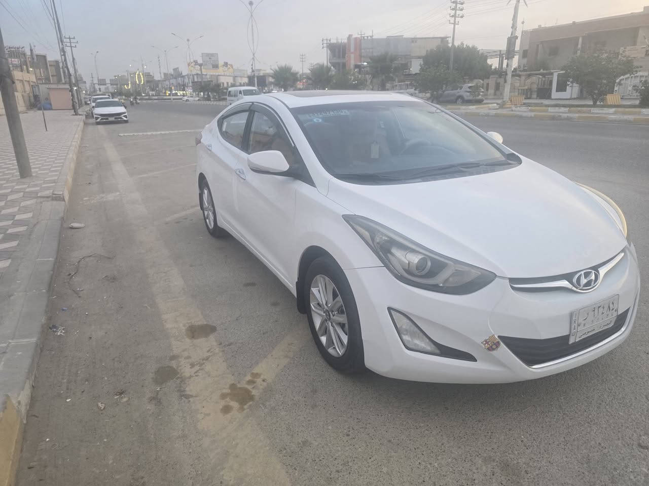 يالله انترا ١٥حرة خليجي فول مواصفات واحد على واحد عده البصمه رقم بصرة سنويه ٢٨مداور بسمي مكفوله محرك كير مكفولات ١٨٠٠سيارة سيارة حلوه وجديده وجاهزه حداديه وتبريد قطعتين وطخم تاير وكهرباءيات كلها جاهزه مكاني ناصريه المركز اي ستفسار ***********سعر١٢٧ ماشيه ١١٨

