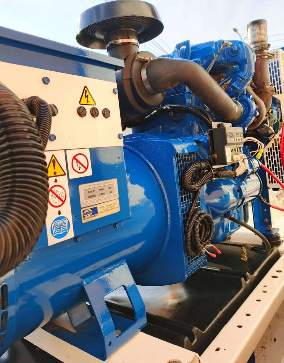 سلام عليكم 👋
للبيع مولده بلادي أوربي نوع بيركنز انكليزي افجي ولسن 100 ملم  اوتو 82 كيفي موديل 2014 عدد ساعات التشغيل العمل 366 ساعة ملاحظة مولده على وضع شركة سعر اتصال على رقم ***********
***********
