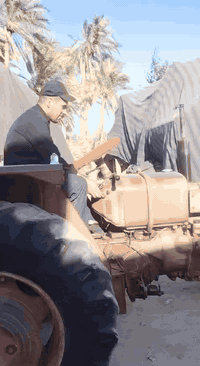 عنتر له بيع موديل 88 مكينه بعدهي شركه برغي مامفتوح بيه تصل عله رقم 078...