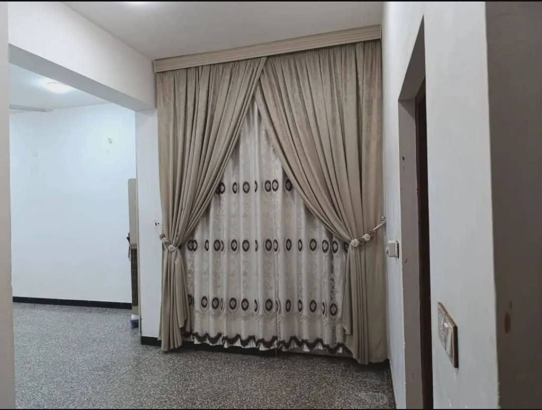 🏠دار للايجار مساحه ١٦٠م طابق ارضي بناء حديث يحتوي على غرفتين وصاله وكليدور ومطبخ ومجمع صحيات وطارمه

⁦^⁠_⁠_⁠_⁠_⁠_⁠_⁠_⁠_⁠_⁠^⁩⁦(⁠◍⁠•⁠ᴗ⁠•⁠◍⁠)⁩⁦(⁠◍⁠•⁠ᴗ⁠•⁠◍⁠)⁩⁦^⁠_⁠_⁠_⁠_⁠_⁠_⁠_⁠_⁠_⁠^⁩

🌏الموقع ابو غرق حي الحسين قرب مشروع الماء

⁦^⁠_⁠_⁠_⁠_⁠_⁠_⁠_⁠_⁠_⁠^⁩⁦(⁠◍⁠•⁠ᴗ⁠•⁠◍⁠)⁩⁦(⁠◍⁠•⁠ᴗ⁠•⁠◍⁠)⁩⁦^⁠_⁠_⁠_⁠_⁠_⁠_⁠_⁠_⁠_⁠^⁩

💰💸قيمه الايجار 300

‭

         ((مكتب عقارات الشمس مقابل المستشفى التركي))                         
                     
           📠 للاستفسار الاتصال او مراسله واتساب فقط

                           ***********📞

                          ***********📞
