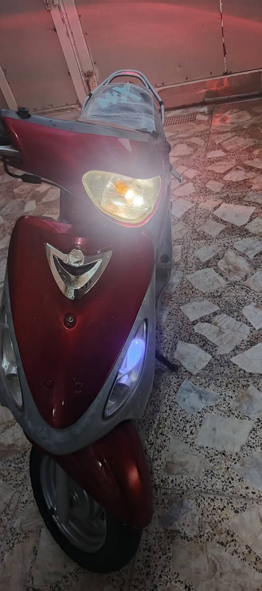 يالله شباب ماكس منغولي مفتوح بيهي فقط الكور  البلك مالتهي نشد مو صحيح وفتحته وسويته عند ابو تورنه رجعه بلادي فقط هاذي دراجه سلف هندر كرهبايات فول كفرات ذني مختمات كلهن وياهي كفرهي البلادي هم كله ختم واحد دراجه 49بلاديه سعر خاص مستعجل عليهي  نجف حي نداء رقم الهاتف ***********
