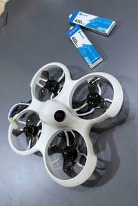 BetaFPV Cetus Pro • محركات براشلس • بطاريتين أصليتين