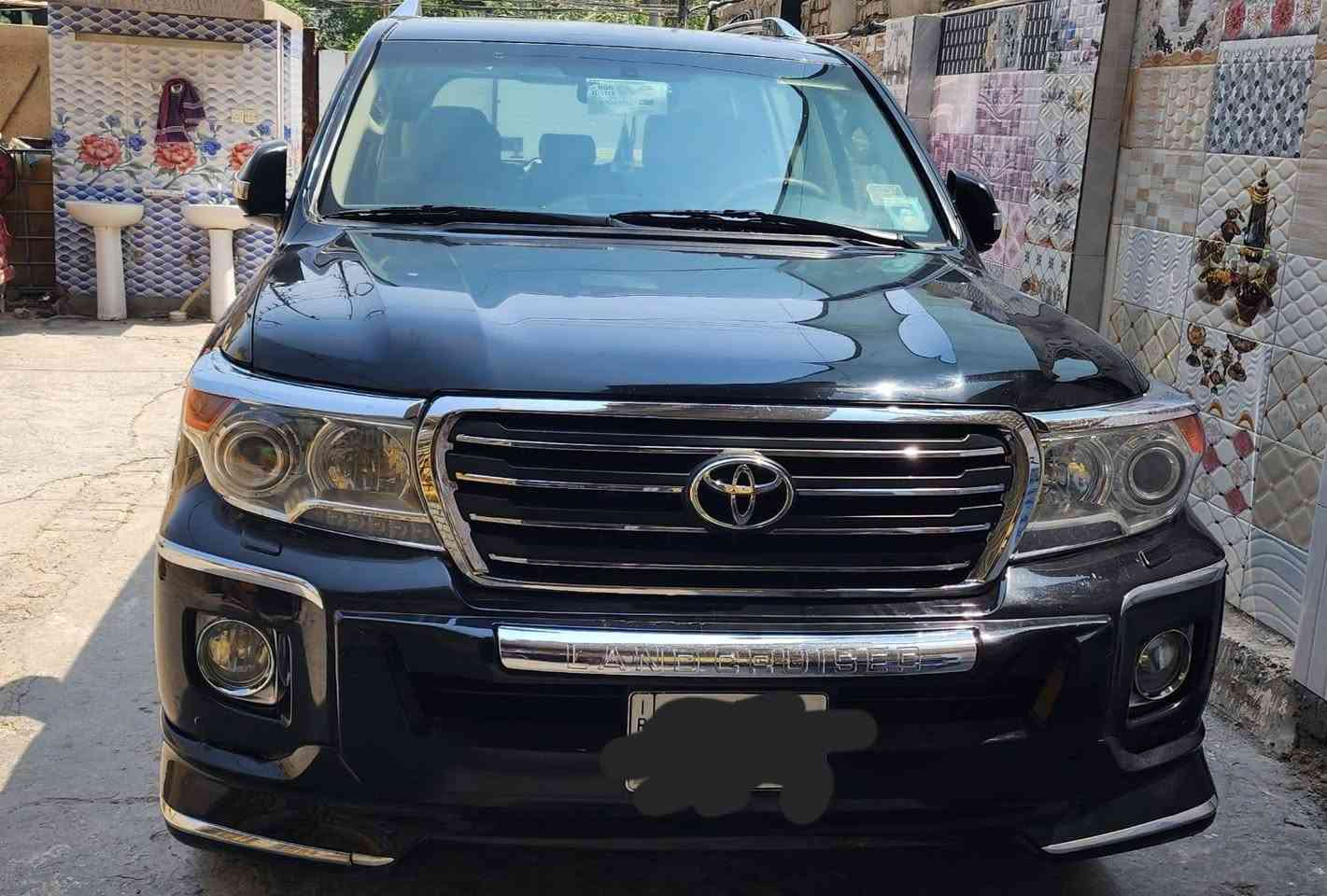 سلام عليكم لاندكروزر 2012ابريم كشنات كهرباء جلد محرك 6سلندر سياره فول مواصفات بيهة صبغ بس دعاميات السعر 350 المكان بغداد رقمهة بغداد إنكليزي تحويل ثاني يوم ***********
