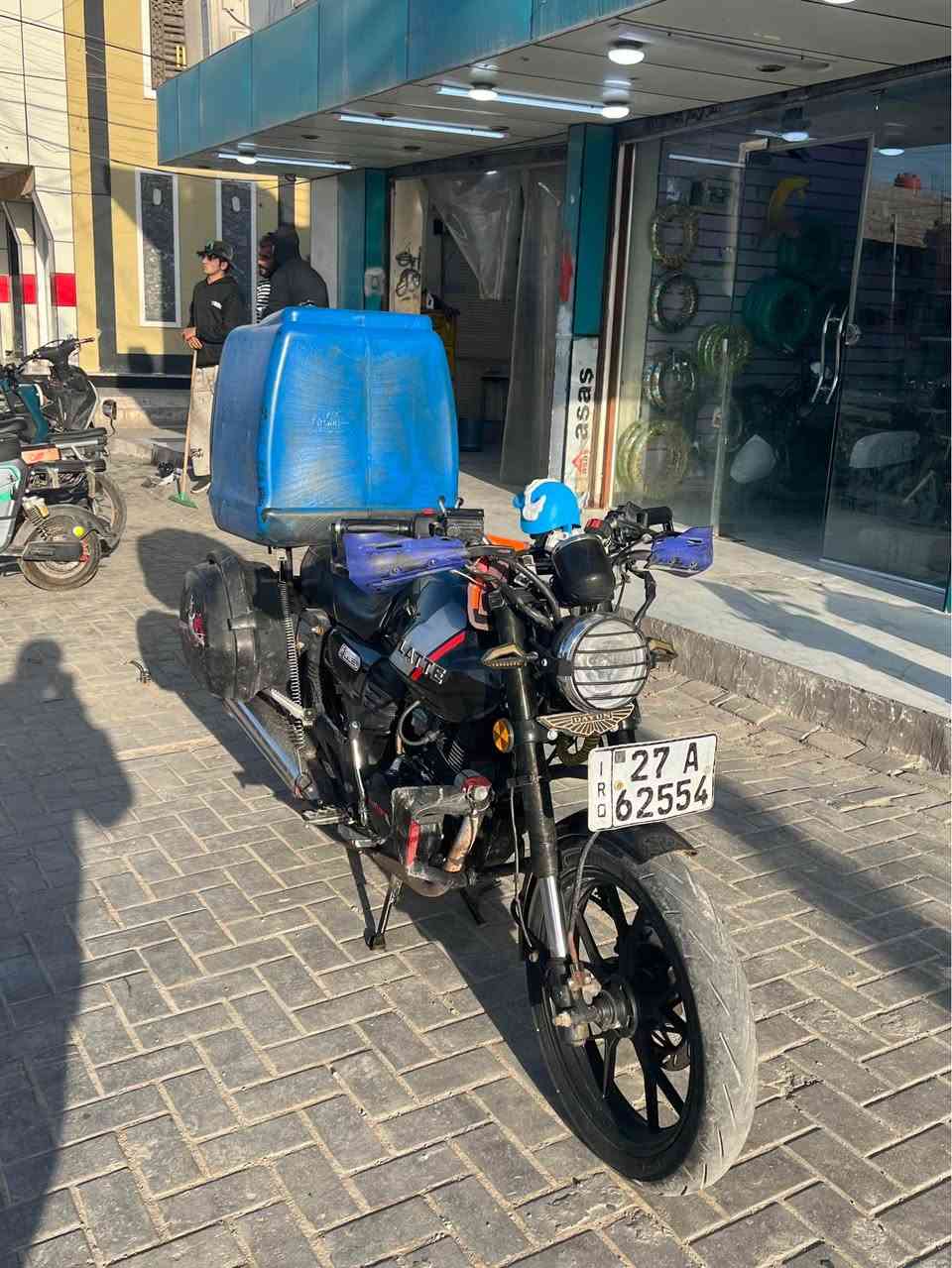 دراجه دايون لايتي. موديل 2023 
دراجه بي نواقص خفيفه 
رقم ناصريه مشروع وطني 
دراجه ب اسمي  
نواقص:
سلف 
مادزه خلفيه 
دكمه مال اشيار واكفه 
وكلجات 
سعر 
مليونين و 400 
***********
البصره البصرة, العراق
