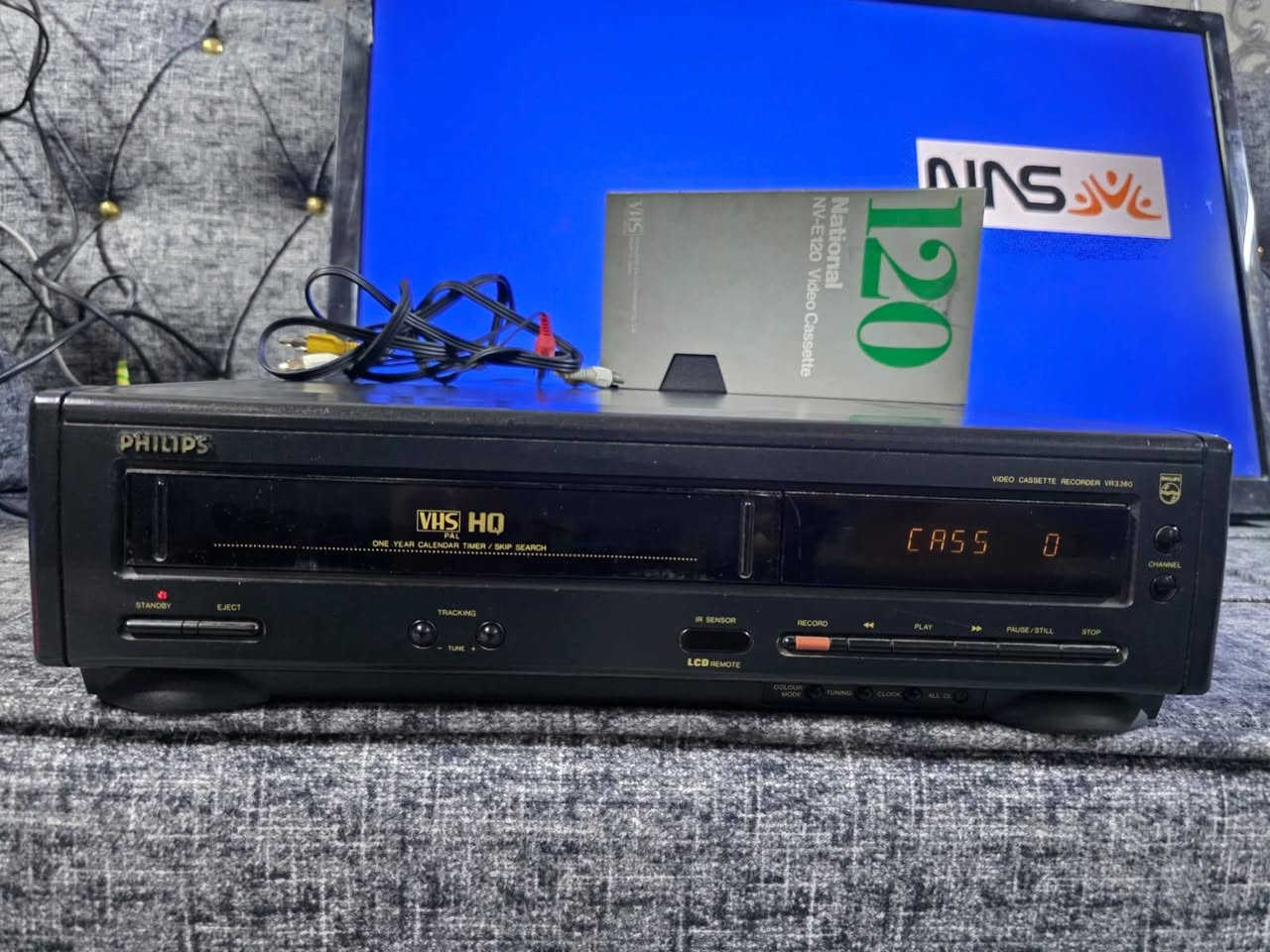 السلام عليكم فديو كاسيت فليبس ياباني شغال نضيف عرض وتسجيل معا كاسيت فيشه سعره ٥٥ الف
مكاني بغداد موجود توصيل الهاتف ***********
