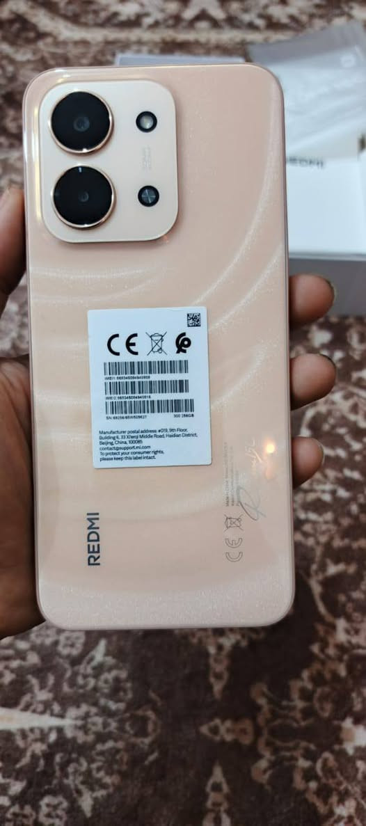 جهاز( Radme 15 C) الذاكره (256) جهازمفول نضيف جدا  كامرته تخبل مكفول كفاله وغراضه فقط كارتون
السعر/180
رقمي/***********
